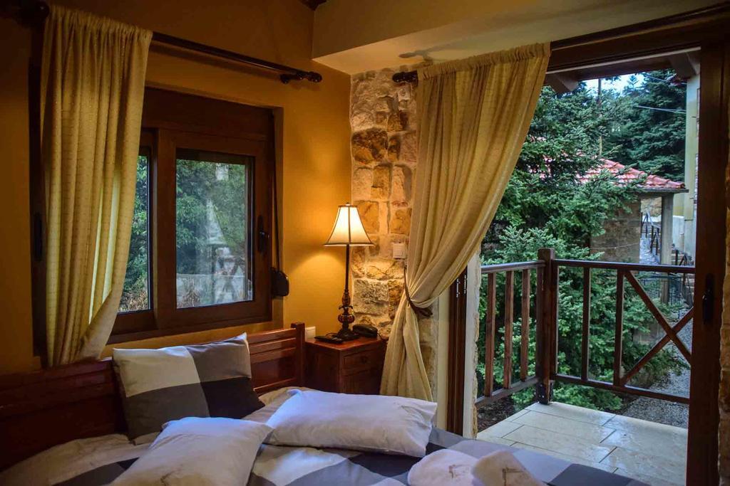 Aetoma Suites Синикия-Меси-Трикала Экстерьер фото